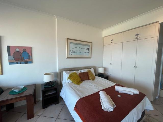 To Let 1 Bedroom Property for Rent in Sea Point Western Cape